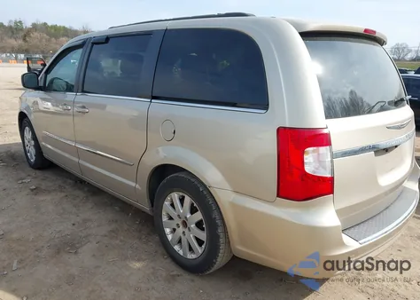 2013 Chrysler Town & Country Touring из США, поврежденный, VIN 2C4RC1BG5DR677782